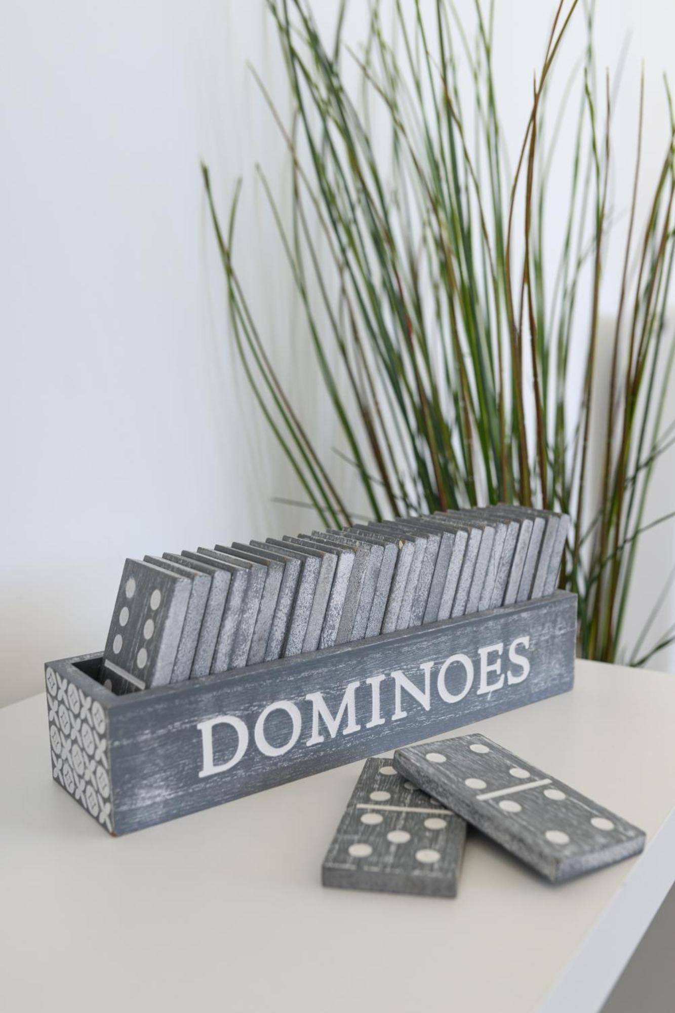 Domino Suite Eger Buitenkant foto